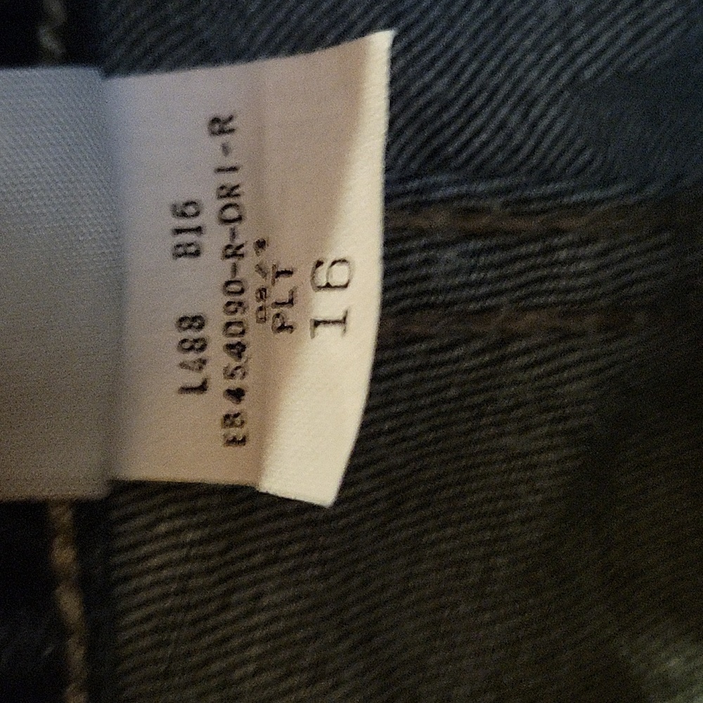 Upcycled Molly Made It floral applique & embroidery blue jeans - Picture 7 of 17